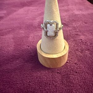Sophisticated Silver Women's Ring with White Stone